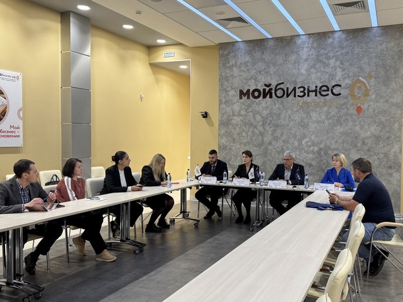 В Красноярске обсудили эффективные меры поддержки аграриев.
